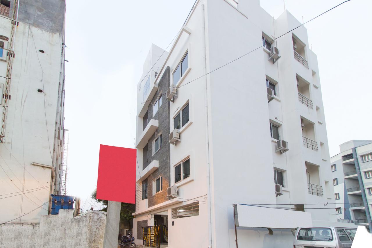 Qube Inn Hyderabad Ngoại thất bức ảnh